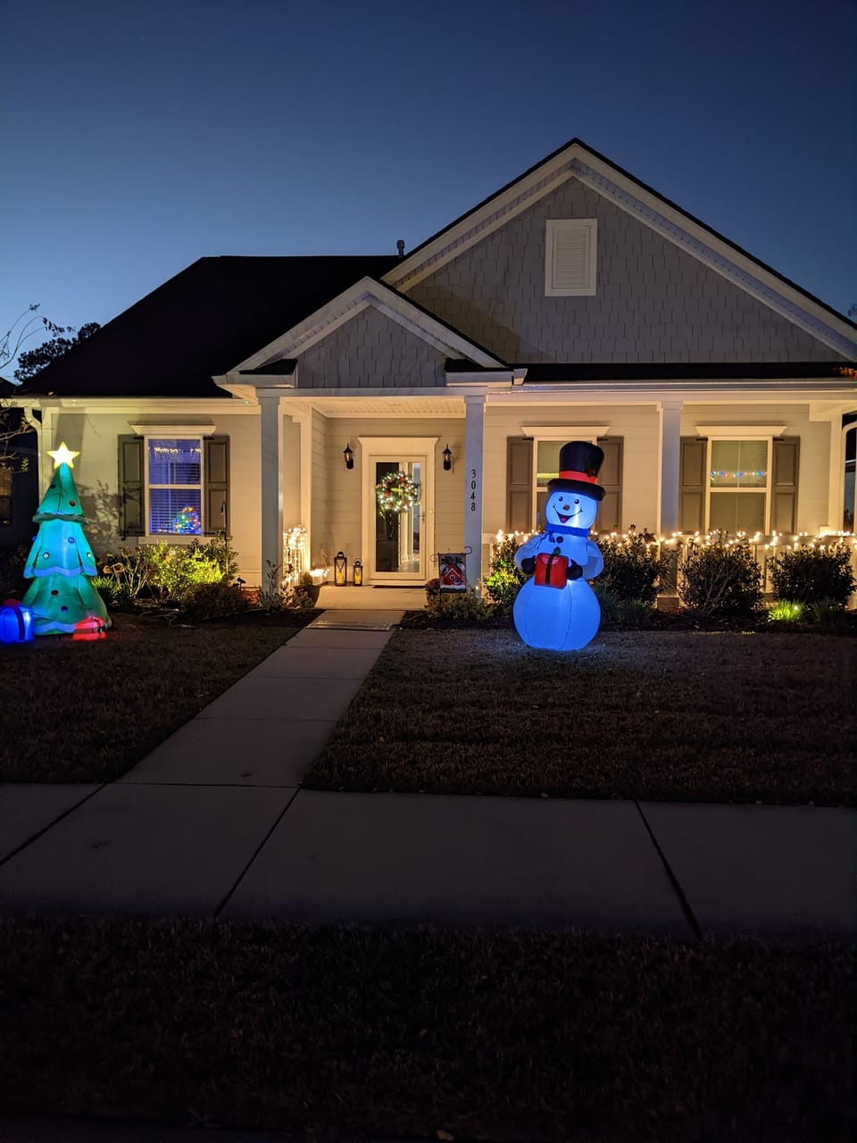 Bop and the Outdoor Decorations